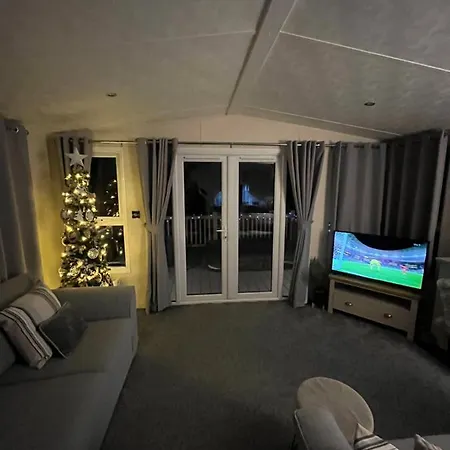 Holiday home Woodpark With Hot Tub